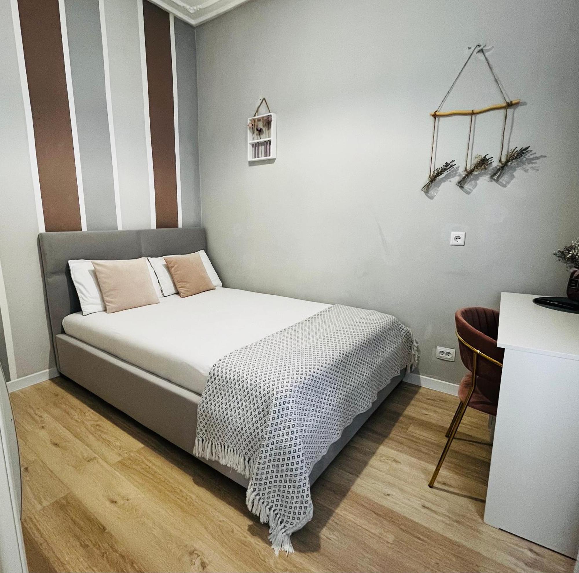 Iren Smart Apartment Lviv Kültér fotó